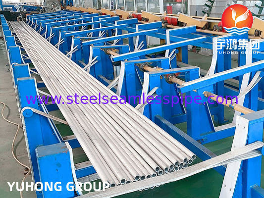 ASTM A213 TP304L 냉면으로 당겨진 부식 저항성 스테인레스 스틸 무선 열 교환 튜브