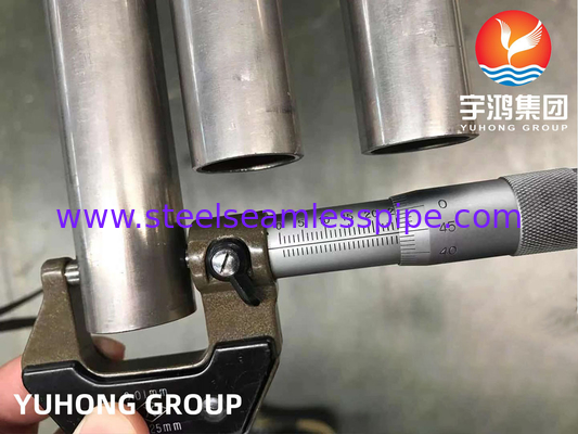 ASTM B163 Monel 400 UNS N04400 꿰매지 않는 니켈 구리 합금 튜브 밝은 표면