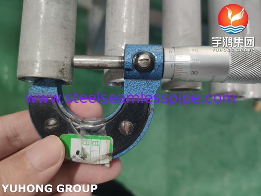 ASTM A213 TP347 1.4550 보일러 및 열 교환기에 대한 원활 튜브