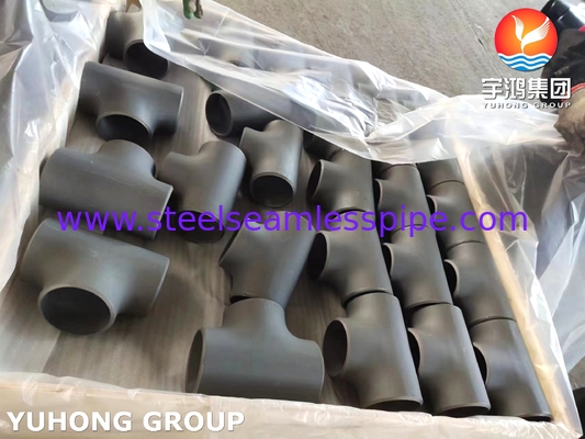 ASTM A234 WP11 동일 티, 탄소 강철 부트 용접 부착, 검은 색 페인트 경직 방지 표면