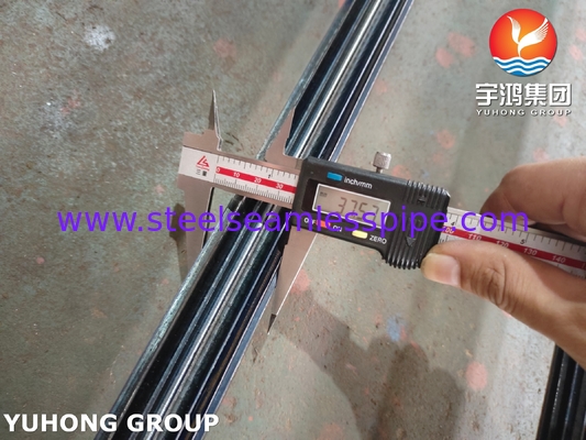 ASTM A179 Carbon Steel U Bend Welded Longitudinal Finned Tubes For Oil Refining Projects