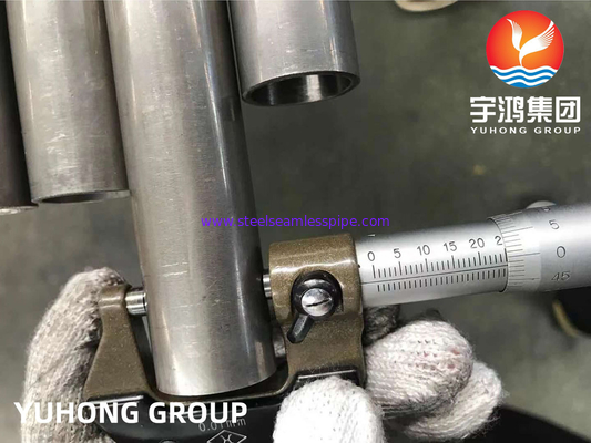 ASTM B163 Monel 400 파이프 UNS NO4400 DIN 2.4360 매듭 없는 파이프