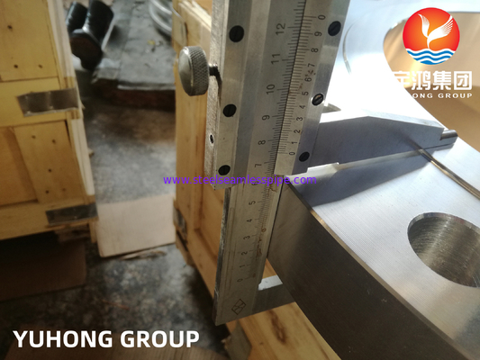 ASTM A182 F304 F304L는 강철 플랜지 F.F./R.F.를 위조했습니다. 그리고 R.T. Face Type