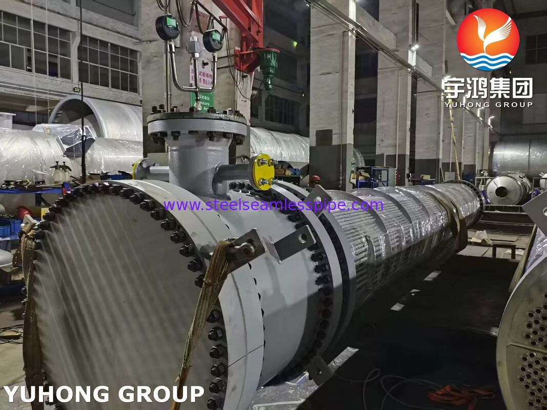 부식 관리를 위한 비용 효율적인 316L 튜브 및 SA350 LF2/316L 클래드 튜브시트를 갖춘 플로팅 헤드 열교환기