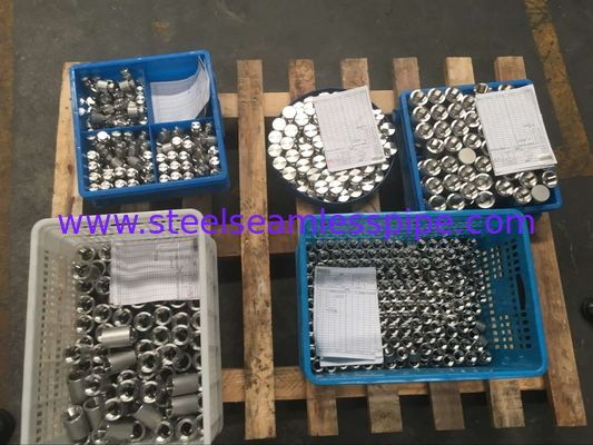 Stainlesss 강철/탄소 강철은 강철 이음쇠에 의하여 형철로 구부려진 젖꼭지 Bull 마개 마개를 위조했습니다