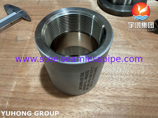 ASTM A182 F304L 스테인리스 스틸 접착기 전체 스레드 FNPT ASME B16.11 가조 피팅